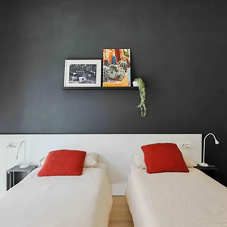 44 Market Place * Специя