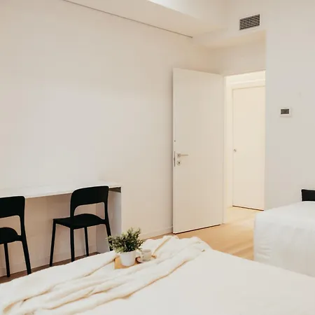 アパート 44 Market Place